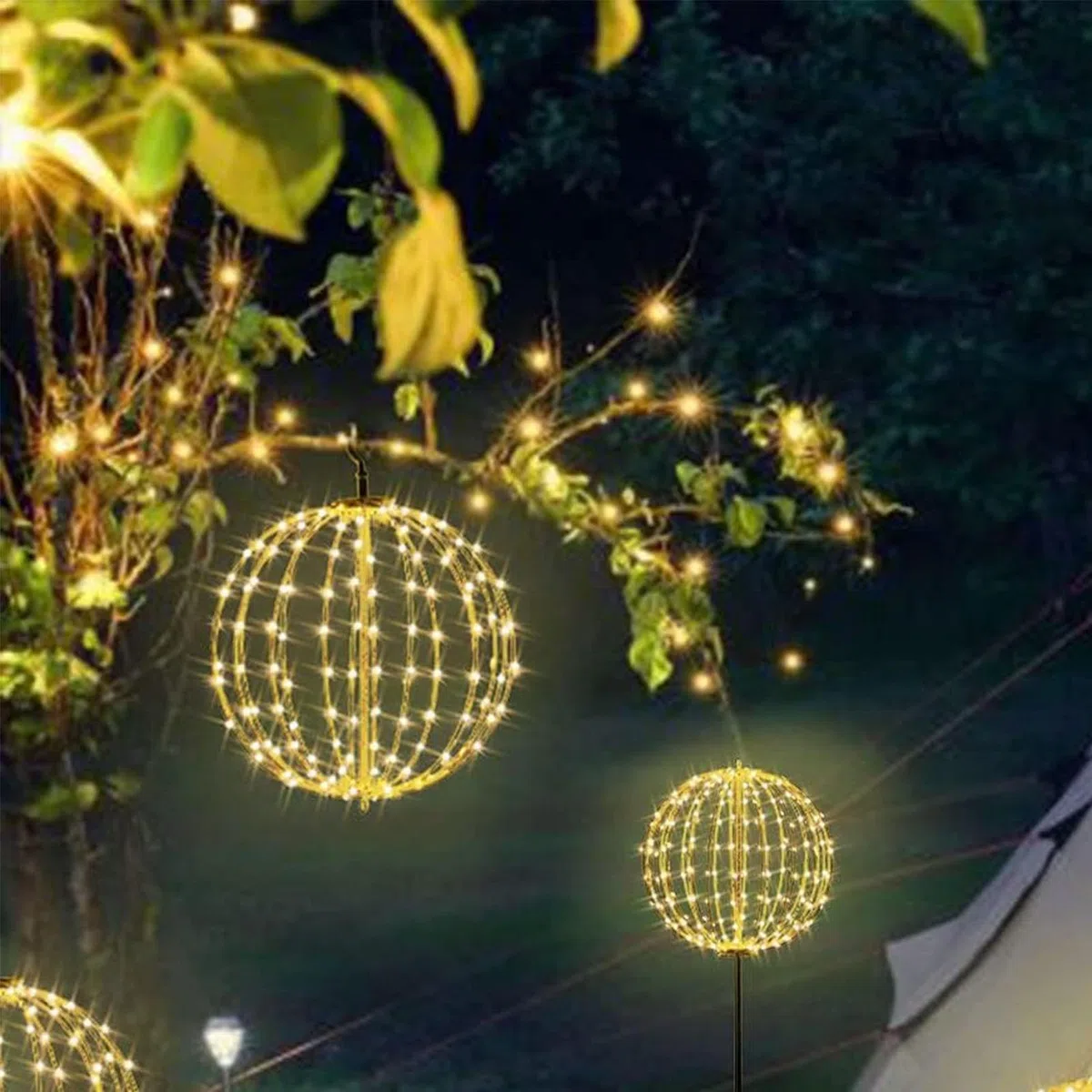 Zibeem Luci A Sfer a Di Natale, Illumina La Sfer a Di Natale Sospesa, Palla Luminosa A LED Sospesa Ornamento Pieghevole In Metallo Con Luci, Lucine Per Il Balcone Della Stanza Interna