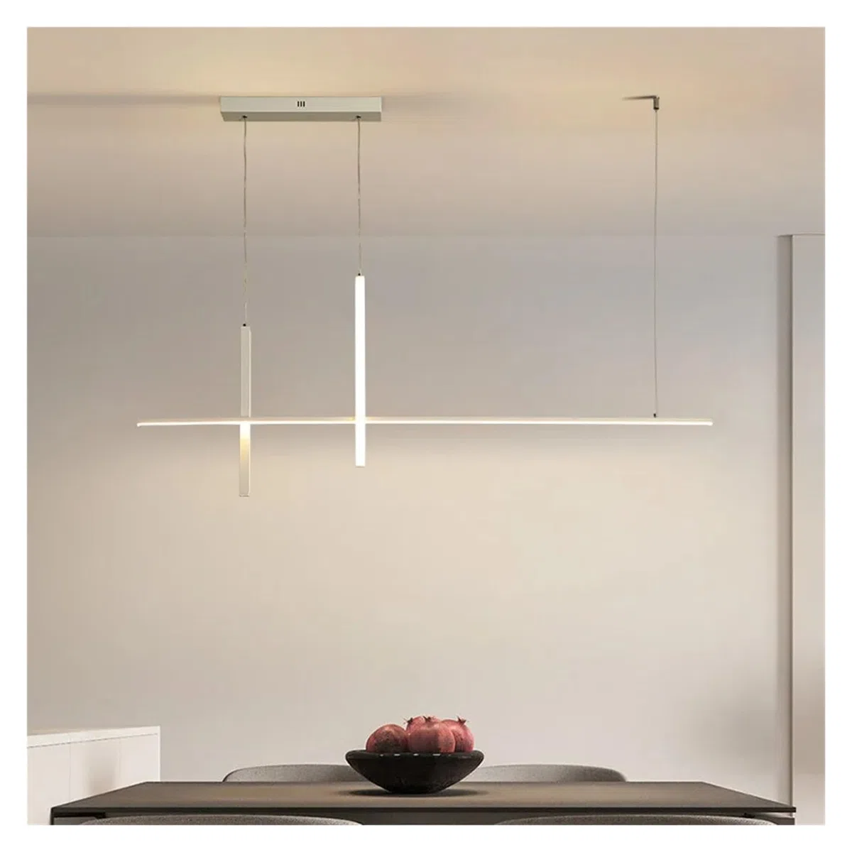 Lampada a Sospensione LED Minimalista - Apparecchio Moderno per Sala da Pranzo o Bar, Design Lucido e Lussuoso, Perfetto per l'arredamento e l'atmosfera della casa, un'elegante Alternativa a