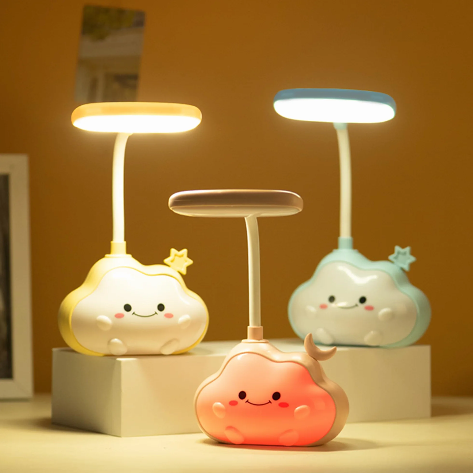 Wetry Luce Notturna Nuvola Lampada da Scrivania per Bambini, Ricaricabile, con Luce Multicolore, Braccio Flessibile (Luna Blu)