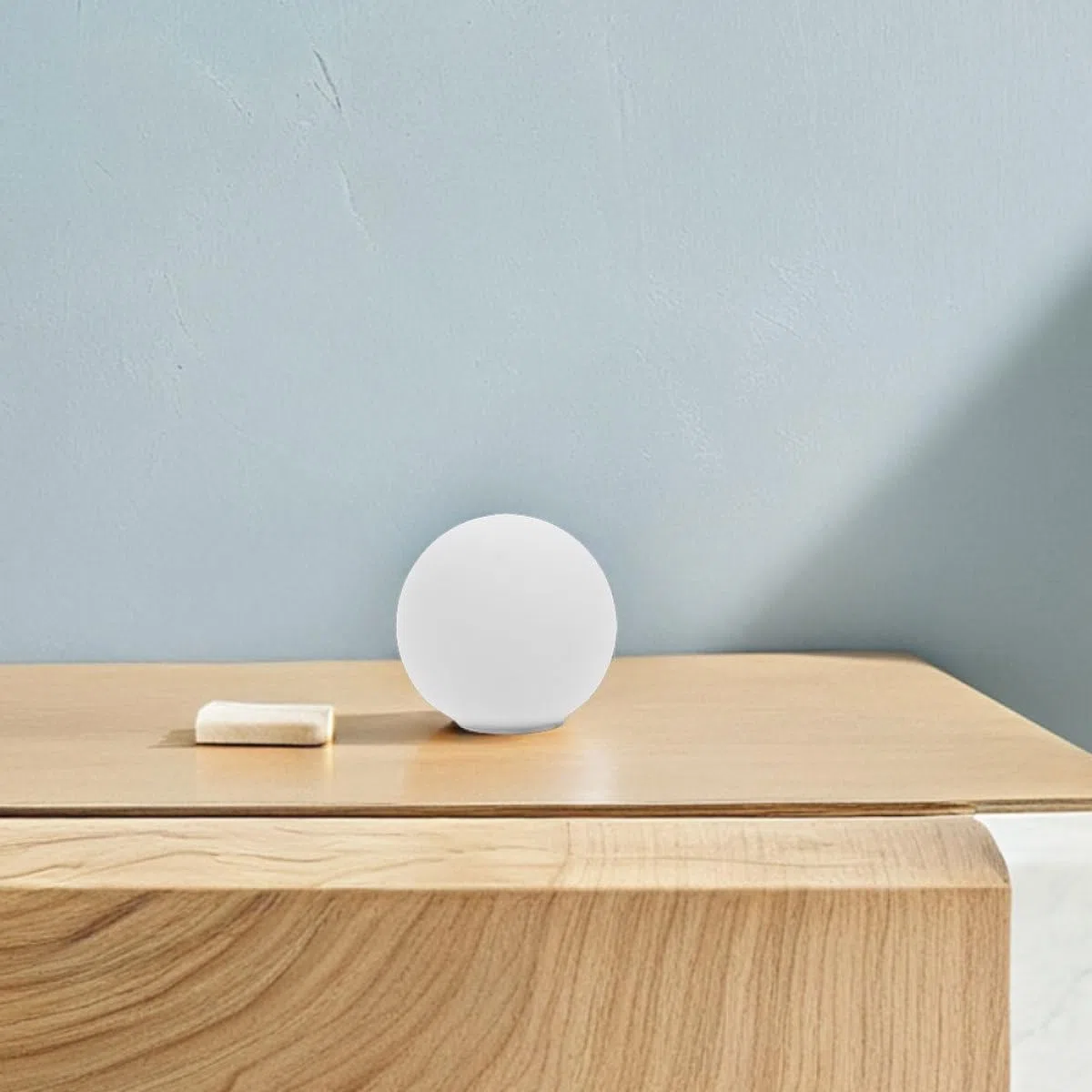 Paralume Design Elegante e Moderno Sferico in Vetro Bianco Opalino 2 Pezzi Base a Vite G9 per Lampade da Soggiorno e Camera da Letto
