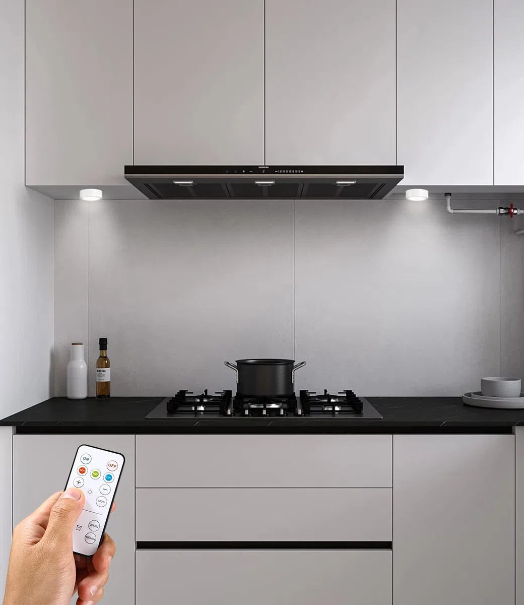 Zawaer Luce Sottopensile Cucina Led, 4Pcs Luce Notturna Ricaricabile, 3 Colori Dimmerabili,5 Livelli di Luminosità, con Telecomandi, Luci Armadio Touch con Timer, Magnetica (con Adesivo in Metallo)
