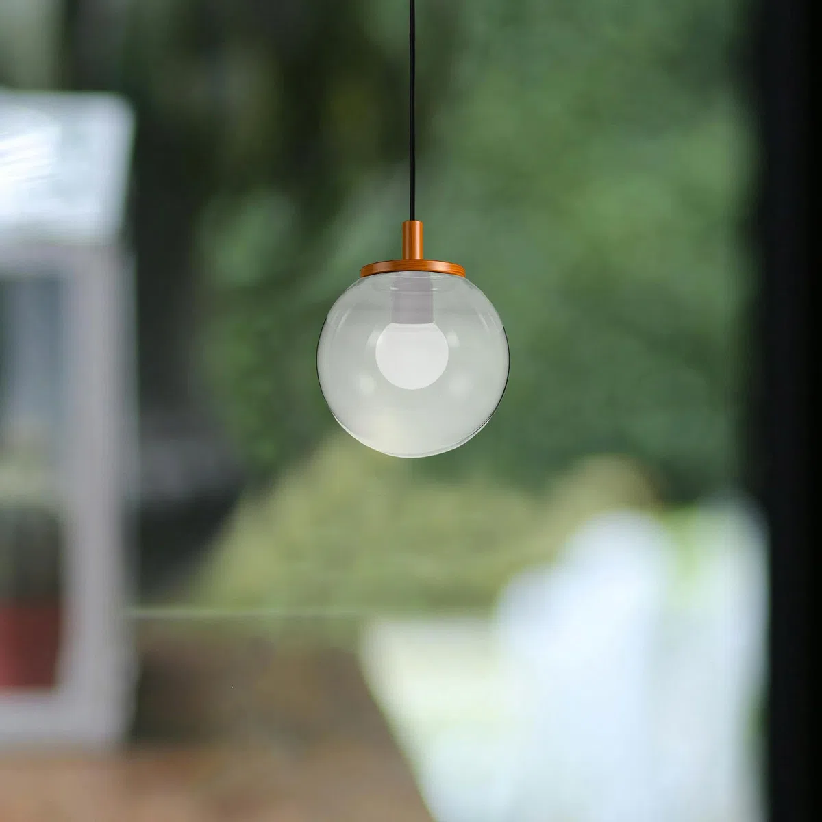 ULTECHNOVO Paralume in Vetro Rotondo Sfera 15cm per Lampada a Sospensione, Facile da Pulire e Resistente alla Polvere, per Soggiorno e Casa Contemporanea