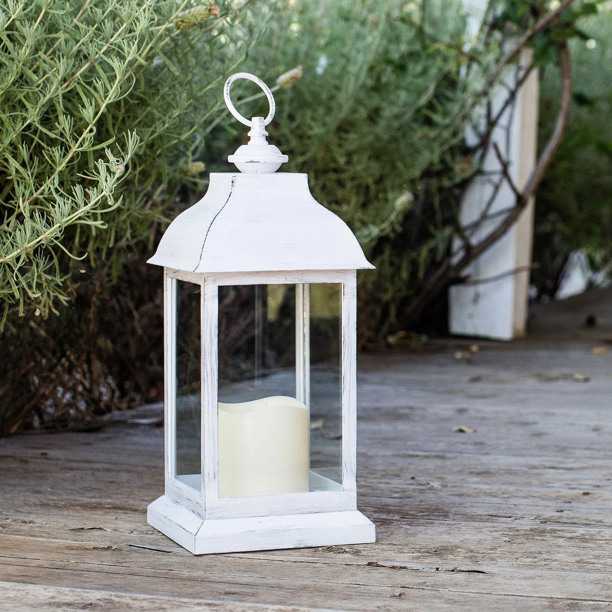 Lights4fun - Lanterna In Plastica Bianca ad Effetto Consumato con Candela LED a Pile