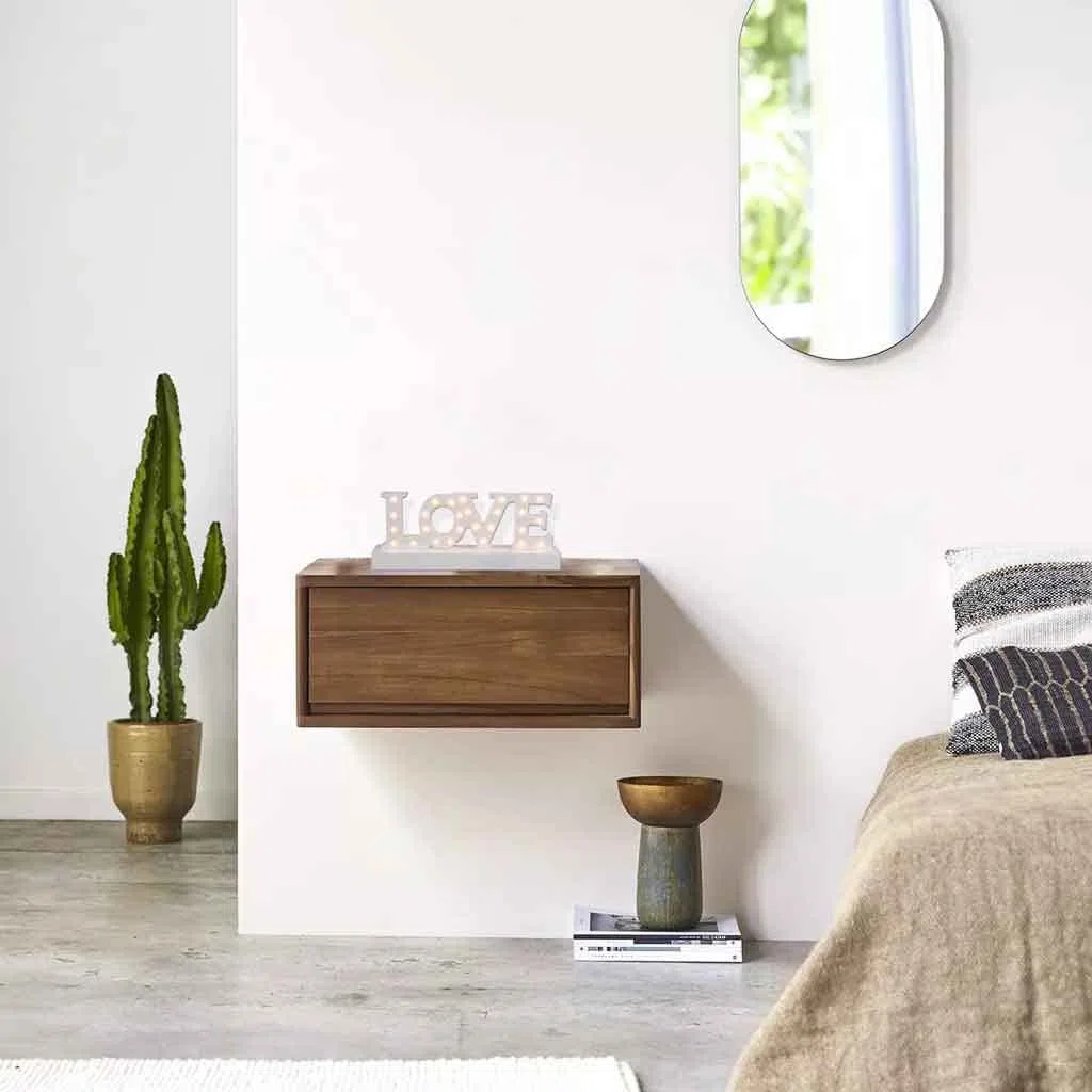Scritta in plastica bianca, Love, con 27 LED bianco caldo, ca. 30 x 12 cm, per 3 pile mignon (AA), in confezione regalo