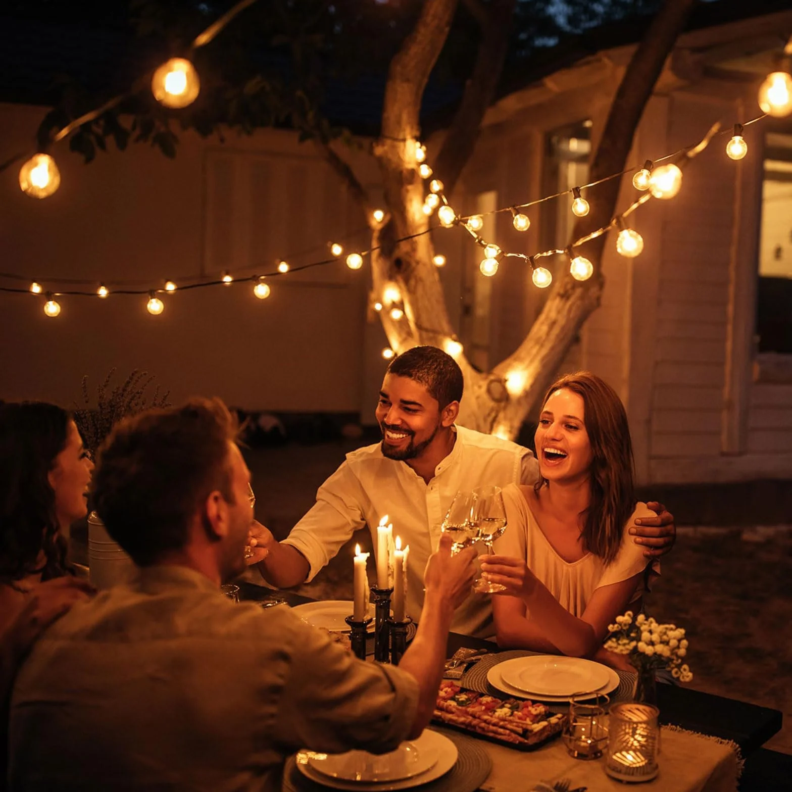25 Pezzi E12 G40 Lampadina di Ricambio 7 Watt, Bianco Caldo 2200K, AC 220-240V, G40 Globo Ricambio Lampadine Catene Luminose, Decorazione Lampadina per Esterno Garden, Patio, Nuziale, Festa