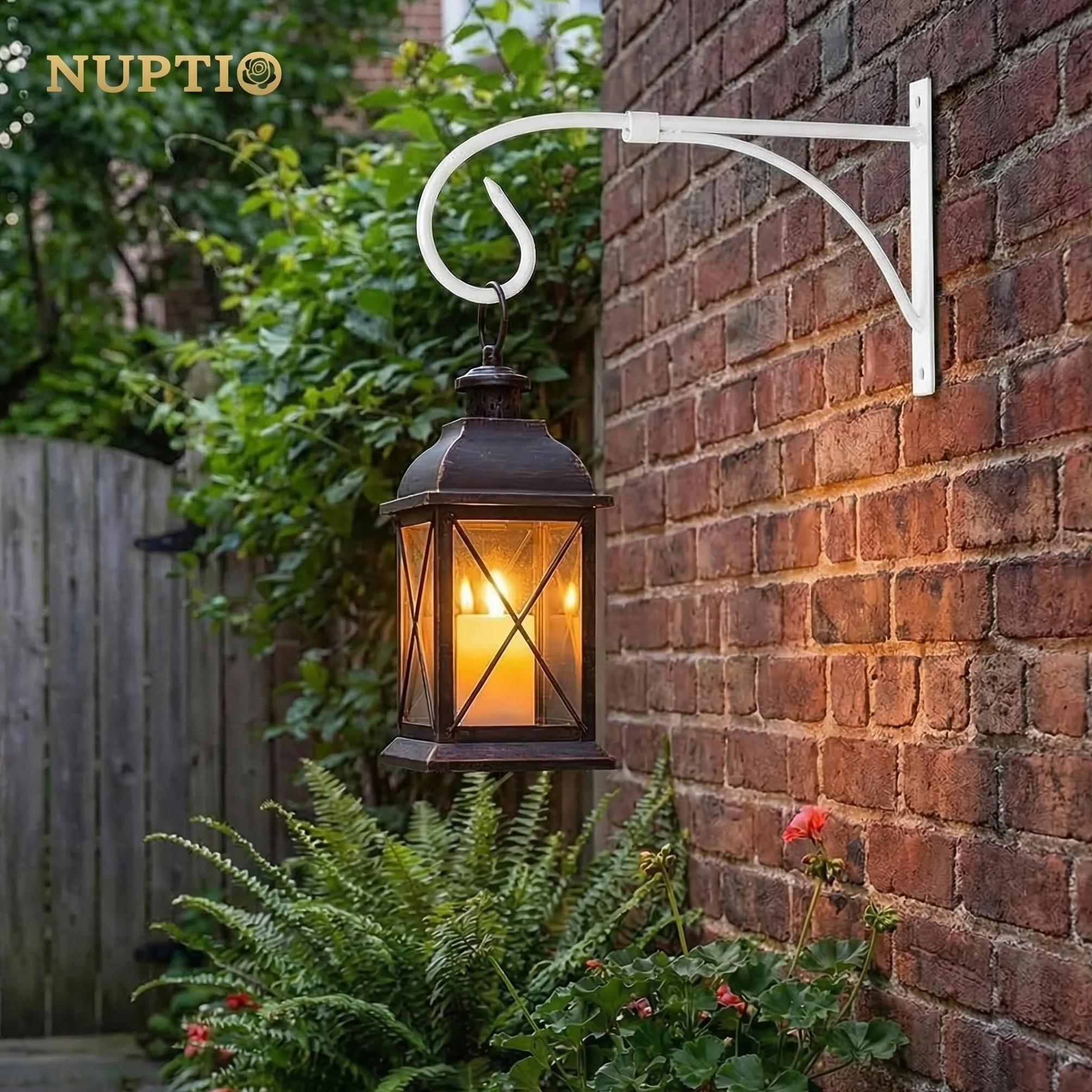 Nuptio 2 Pezzi Staffa per Cesto Appeso Bianco, Staffe per Appendere Parete Ganci, Staffa per Piante Sospese, Ganci per Appendere Giardino, Staffa per Esterni Vasi Fiori Piante Lanterne Mangiatoie