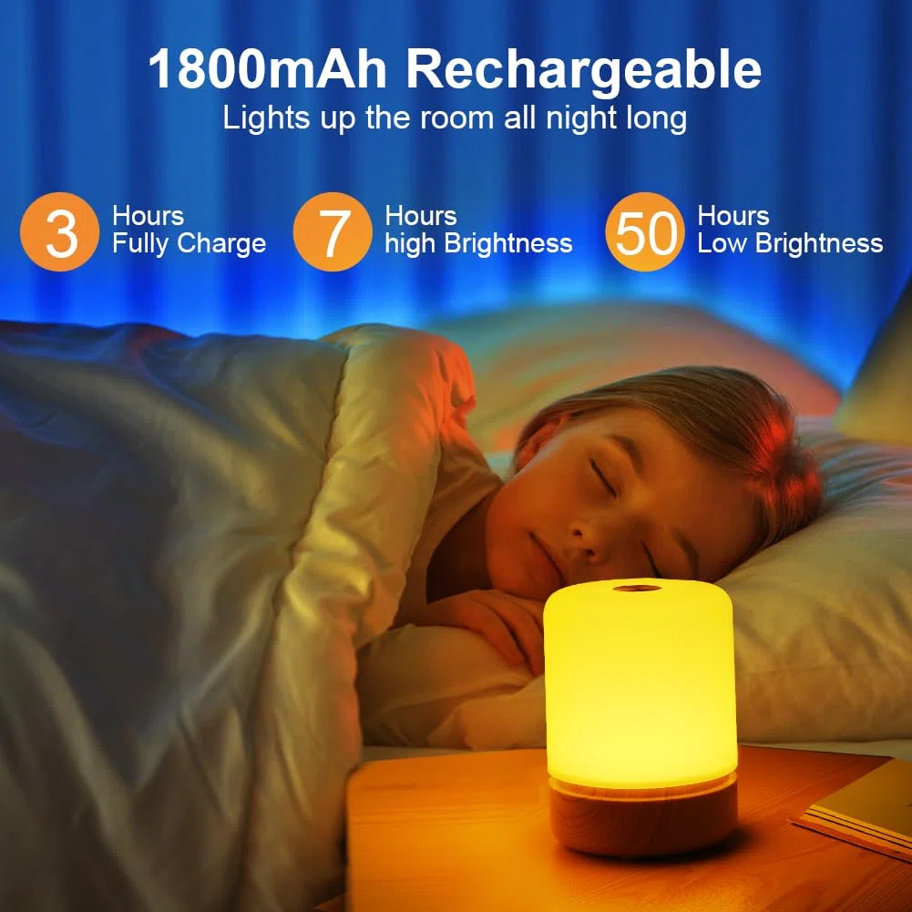 URAQT Luce Notturna LED, Lampada da Comodino Touch Dimmerabile, Lampada da Comodino con 8 Colori RGB, 3 Livelli Luminosità Con sensore di movimento, per Bambini, Camera da Letto, Campeggio